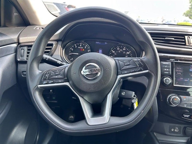 2018 Nissan Rogue S - Photo 13
