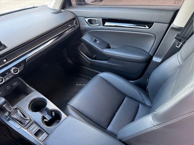 2022 Honda Civic EX-L - Photo 14