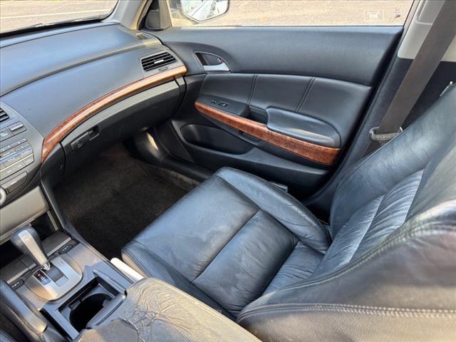 2011 Honda Accord EX-L - Photo 14