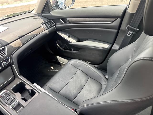 2022 Honda Accord Touring - Photo 14