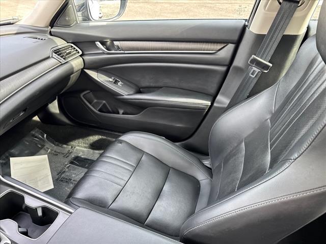 2021 Honda Accord Touring - Photo 14