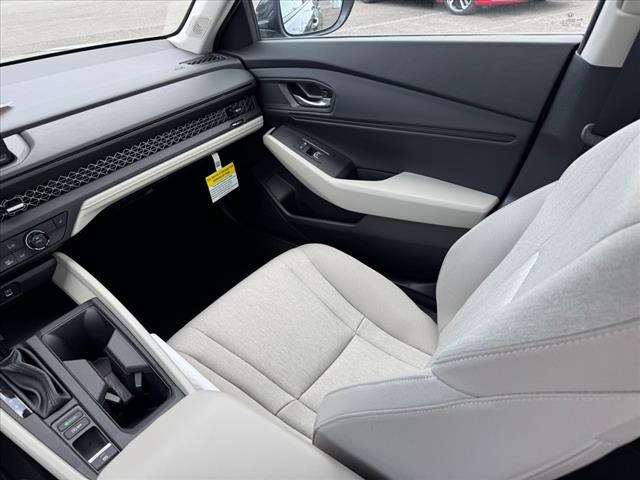 2024 Honda Accord EX - Photo 14