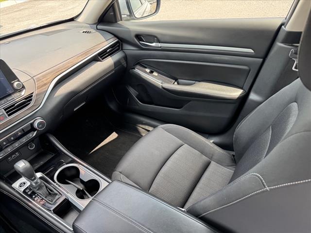 2023 Nissan Altima 2.5 SV - Photo 14