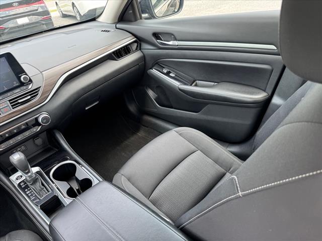 2023 Nissan Altima 2.5 SV - Photo 14