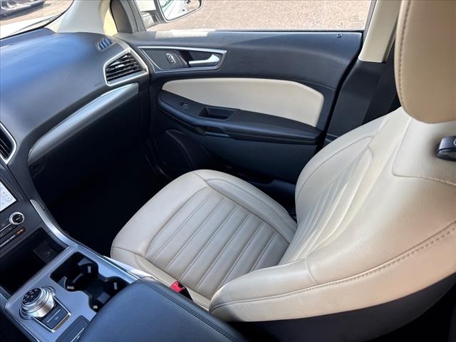 2022 Ford Edge SEL - Photo 14