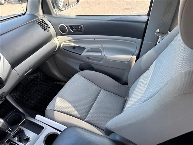 2013 Toyota Tacoma V6 - Photo 14