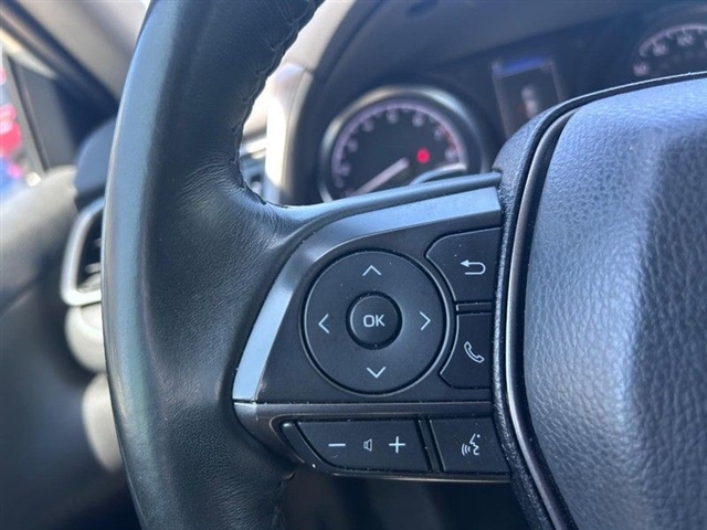 2023 Toyota Camry SE - Photo 14