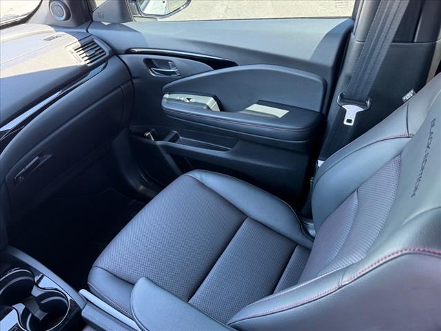 2022 Honda Ridgeline Black Edition - Photo 14