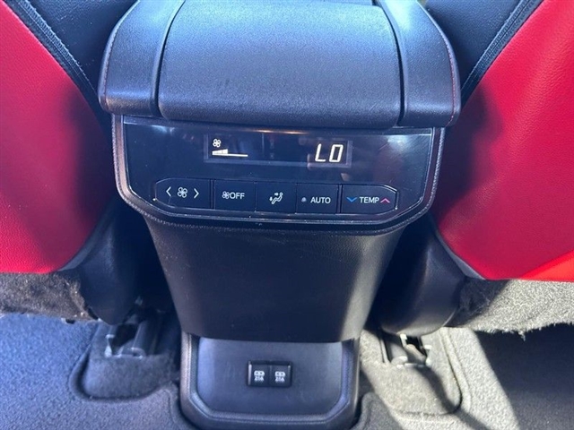 2021 Toyota Highlander XSE - Photo 14