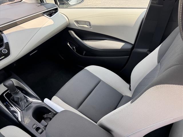 2023 Toyota Corolla LE - Photo 14