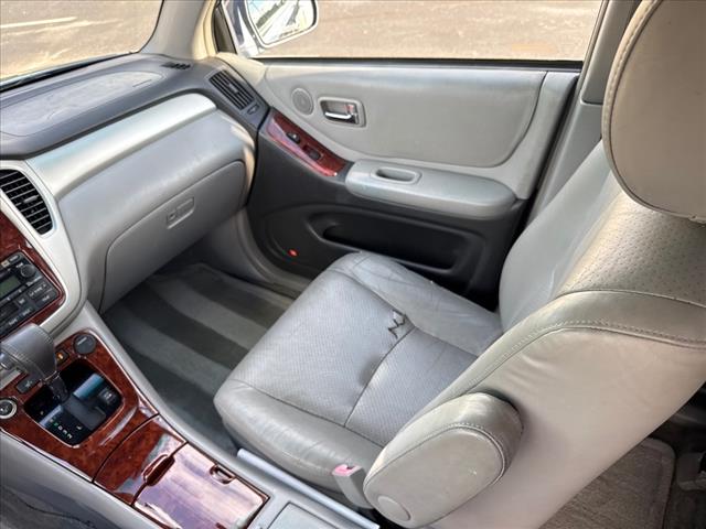 2004 Toyota Highlander Limited - Photo 14