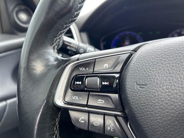2022 Honda Insight Touring - Photo 15