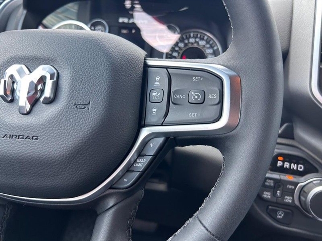 2025 RAM 1500 Big Horn - Photo 15