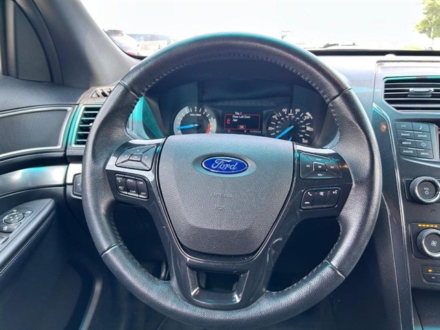 2018 Ford Explorer XLT - Photo 15
