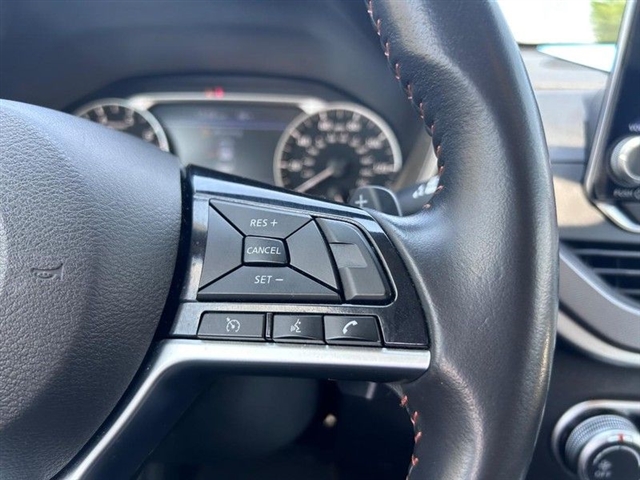 2023 Nissan Altima 2.5 SR - Photo 15