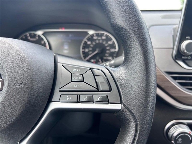2023 Nissan Altima 2.5 SV - Photo 15