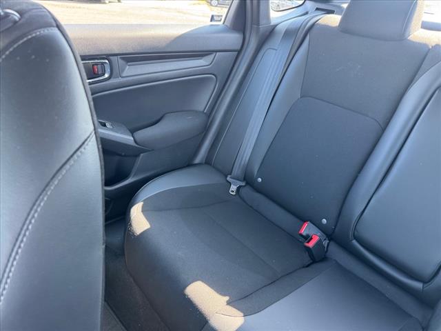 2025 Honda Civic Sport - Photo 15