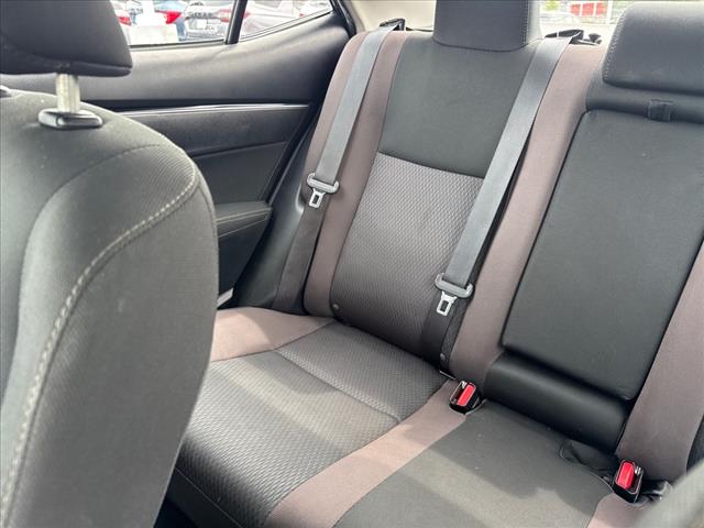 2019 Toyota Corolla LE - Photo 15