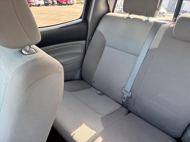 2013 Toyota Tacoma V6 - Photo 15