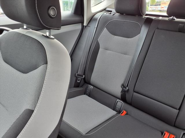 2022 Volkswagen Taos S 4Motion - Photo 15