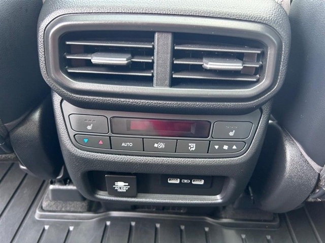 2023 Honda Pilot Elite - Photo 15