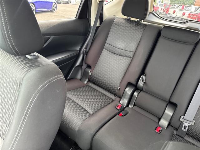 2019 Nissan Rogue SV - Photo 15