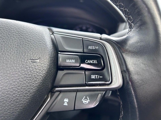 2022 Honda Insight Touring - Photo 16