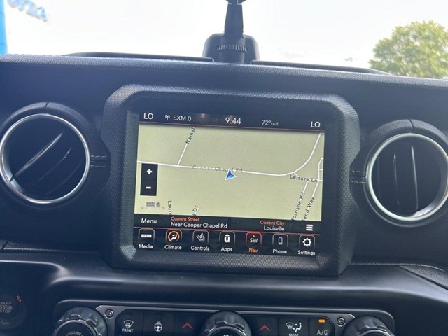 2020 Jeep Wrangler Unlimited Sahara - Photo 16