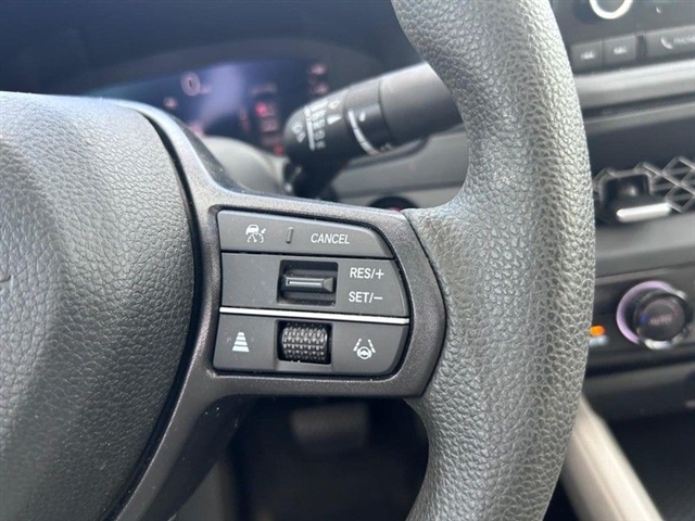 2025 Honda Accord SE - Photo 16