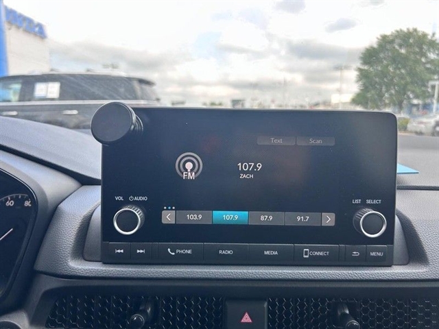 2025 Honda CR-V LX - Photo 16
