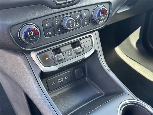 2022 GMC Terrain SLE - Photo 16