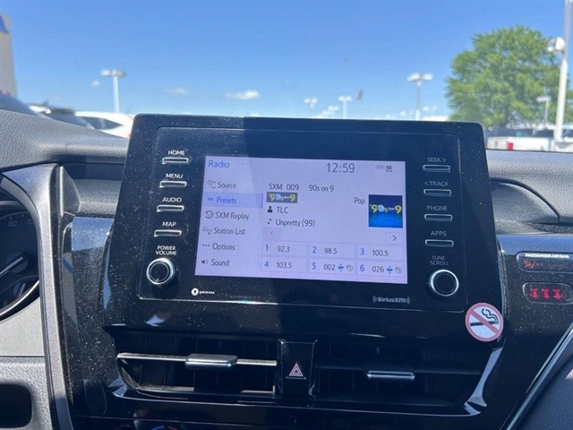 2023 Toyota Camry SE - Photo 16