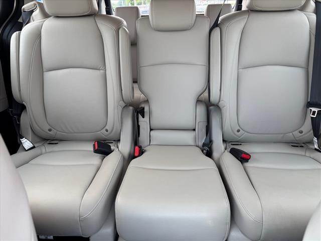 2025 Honda Odyssey EX-L - Photo 16