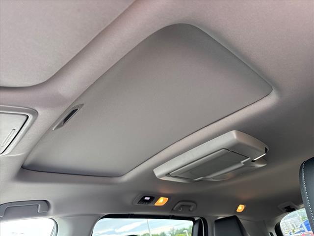 2024 Honda Odyssey Touring - Photo 16