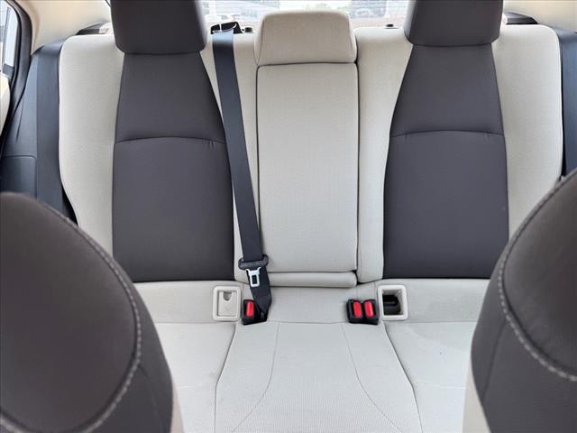 2022 Toyota Corolla LE - Photo 16