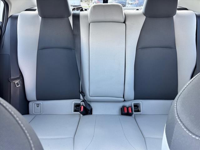 2021 Toyota Corolla LE - Photo 16