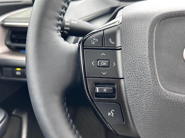 2024 Toyota Prius Limited - Photo 16