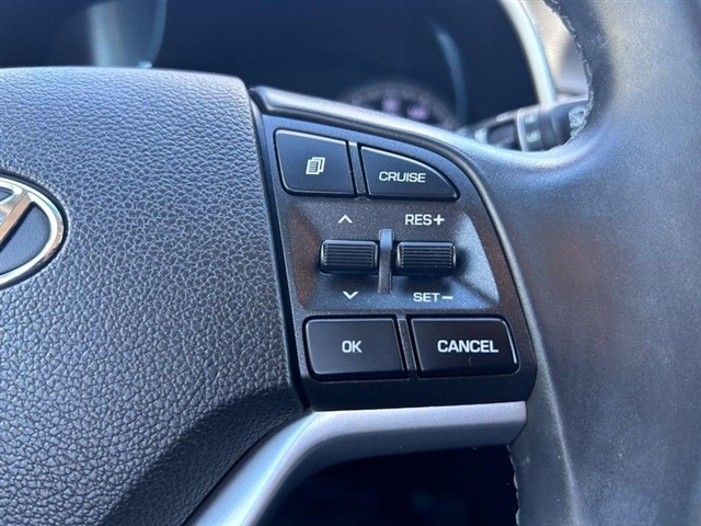 2020 Hyundai TUCSON Sport - Photo 16