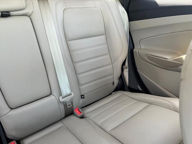 2017 Ford Escape Titanium - Photo 17
