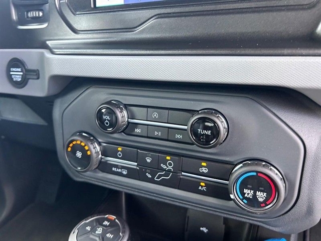 2022 Ford Bronco Black Diamond - Photo 17