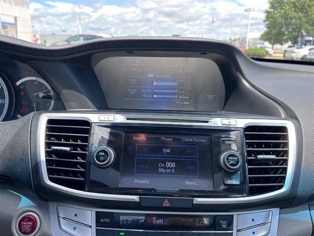 2014 Honda Accord EX-L - Photo 17