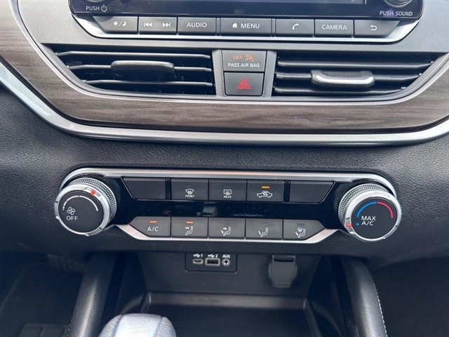 2023 Nissan Altima 2.5 SV - Photo 17