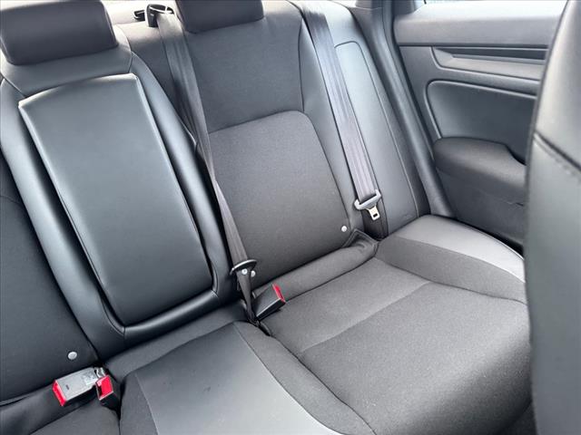 2025 Honda Civic Sport - Photo 17