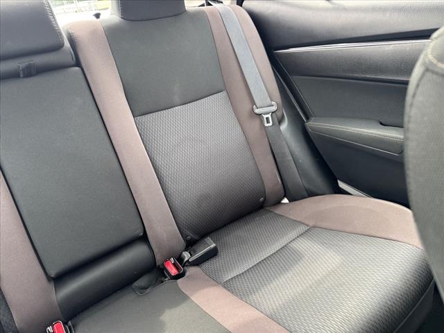 2019 Toyota Corolla LE - Photo 17