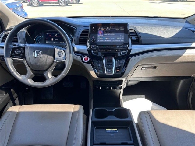 2023 Honda Odyssey Touring - Photo 17