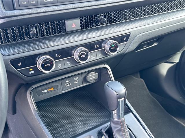 2023 Honda CR-V Hybrid Sport - Photo 17