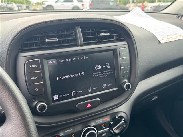 2023 Kia Soul LX - Photo 17