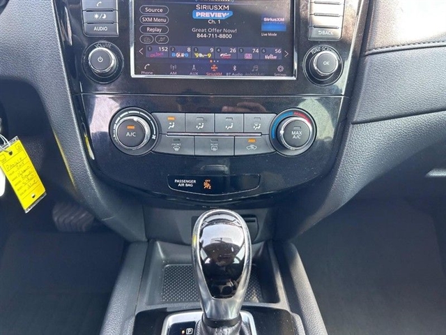 2018 Nissan Rogue S - Photo 17