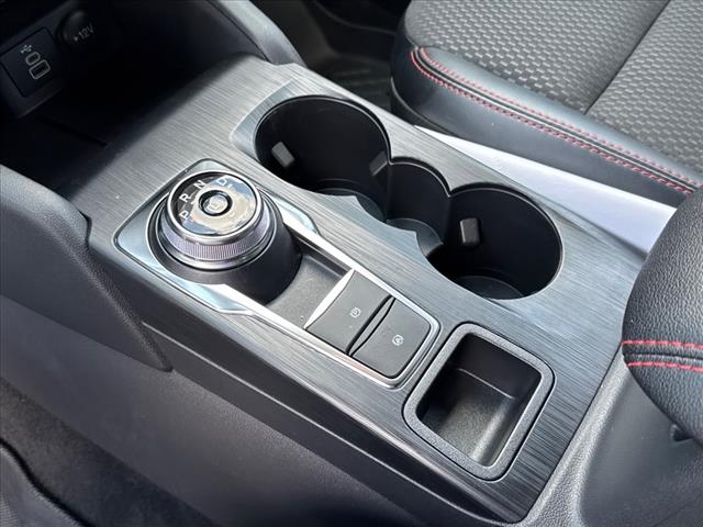 2024 Ford Escape ST-Line - Photo 18