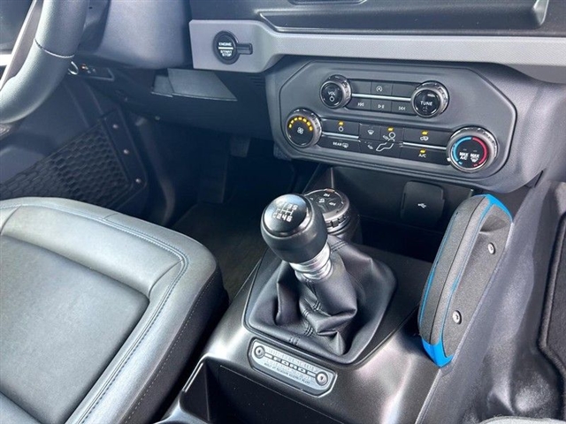 2022 Ford Bronco Black Diamond - Photo 18